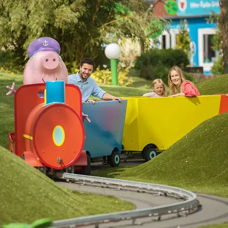 Heide Park Abenteuerhotel فندق