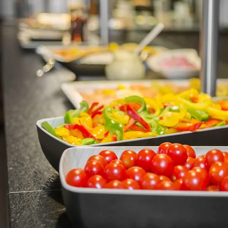 فندق Heide Park Abenteuerhotel 4*