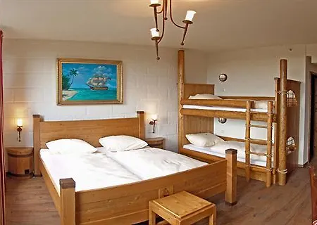 酒店 Heide Park Abenteuerhotel