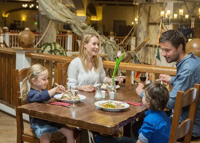 Heide Park Abenteuerhotel 4* Soltau