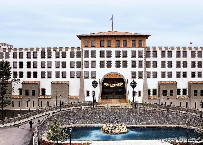 Heide Park Abenteuerhotel 4*